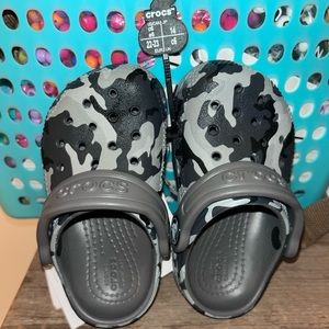 Toddler Camo Crocs NWT
